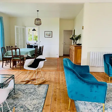 Vue Avec Acces Direct A La فيلة فارينجيفيل-سور-مير